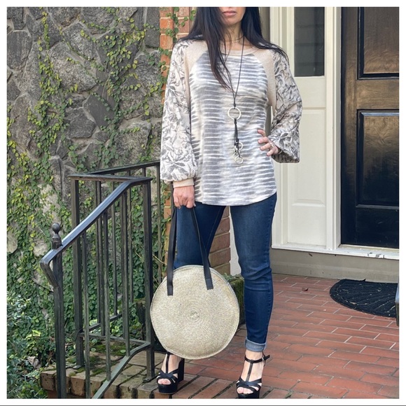 Soft Boho chic Tie dye print top with Contrasts - Picture 2 of 5